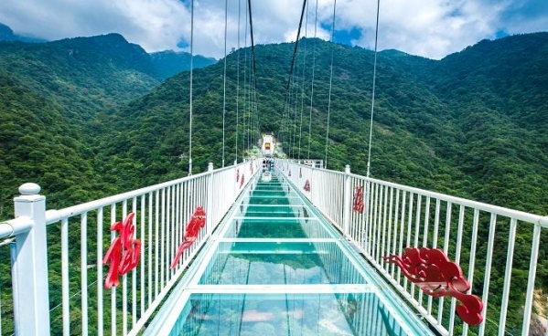 玻璃桥-玻璃吊桥-景区玻璃桥-景区玻璃吊桥